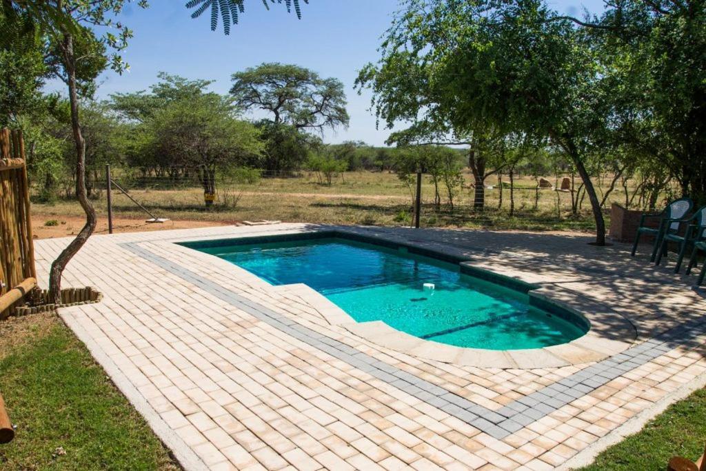 Chameleon Bush Lodge Hammanskraal Buitenkant foto